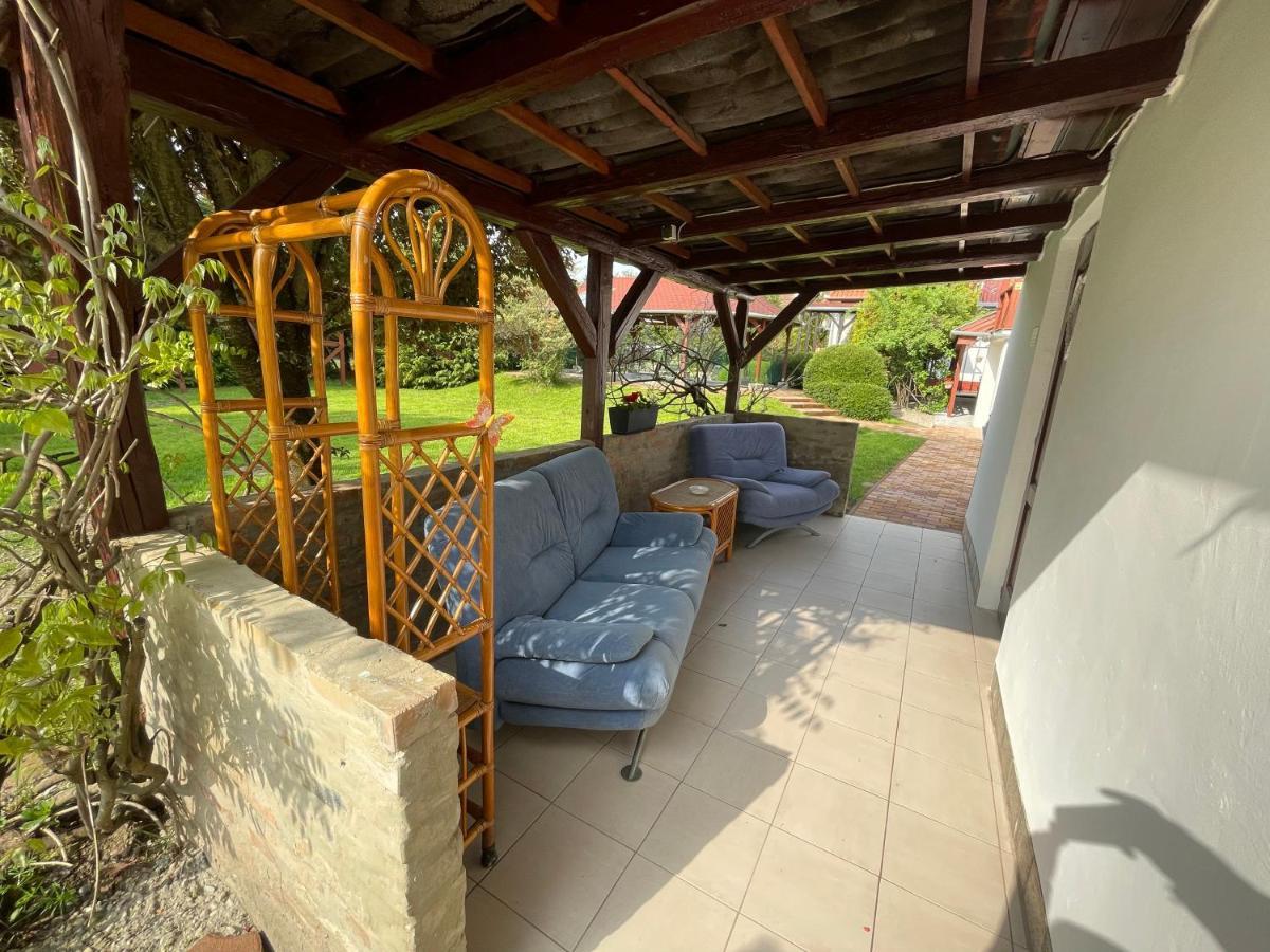 Ketpava Vendeghaz Hotel Igal Exterior foto